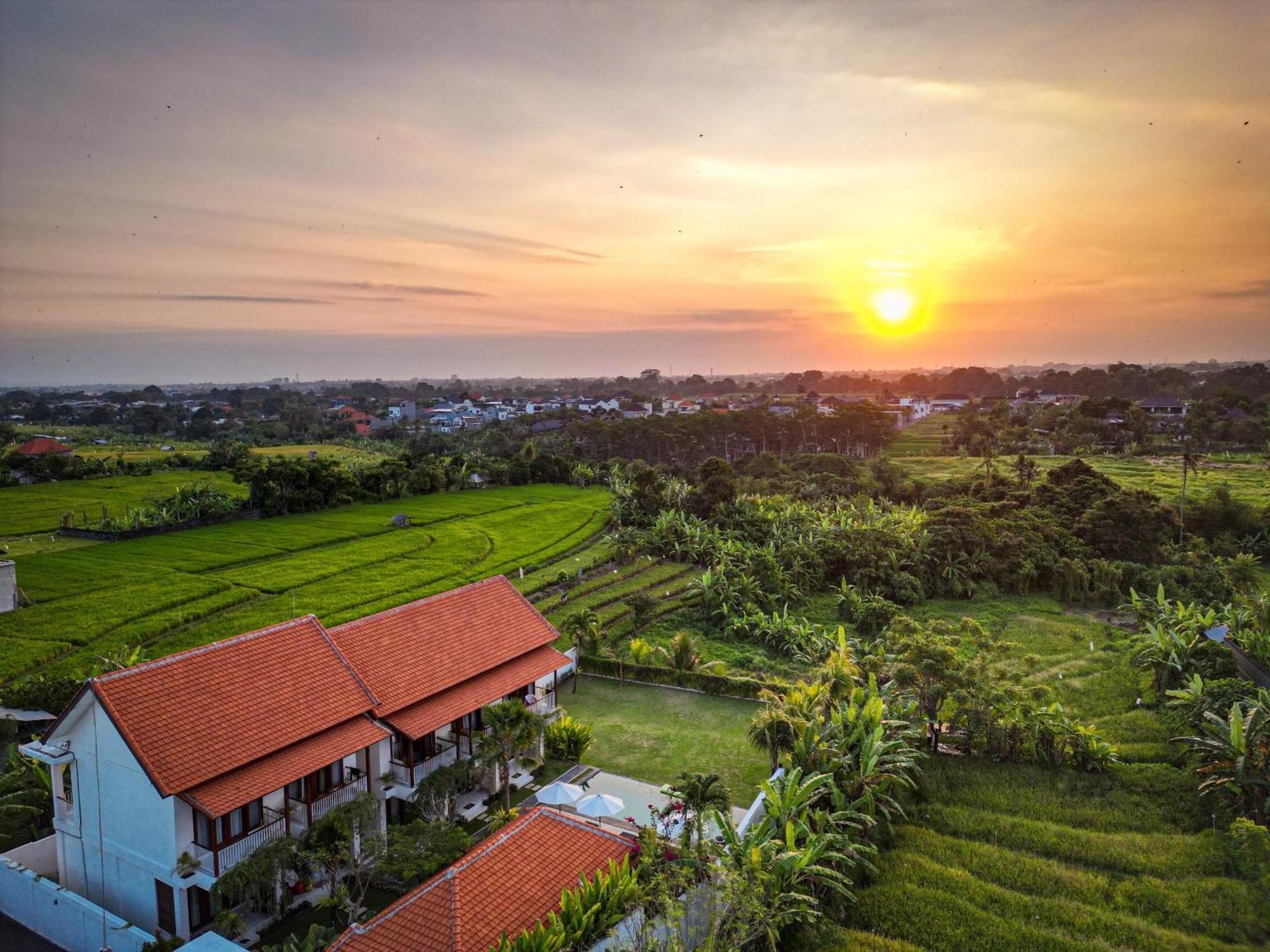 Eden Guest House Canggu 外观 照片